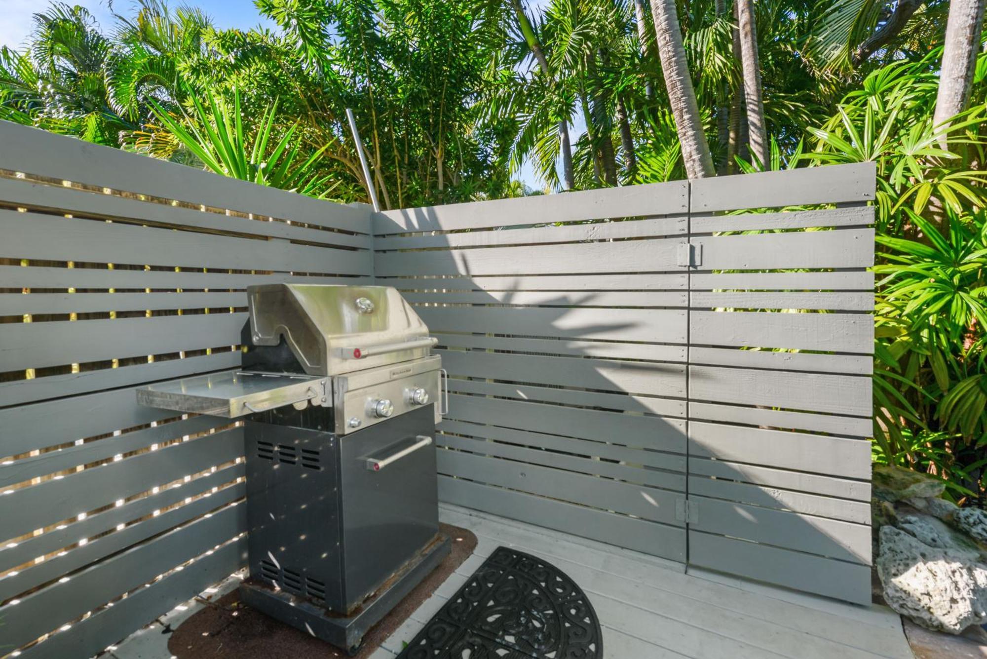 キーウェスト Coconut Cabanaヴィラ エクステリア 写真